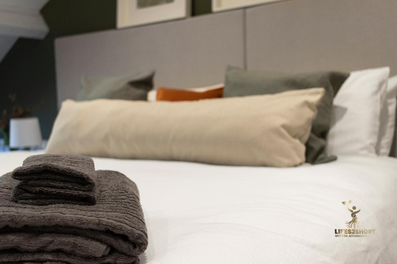 Luxe Courtyard Apartment For 4 Near Exeter City Centre 외부 사진