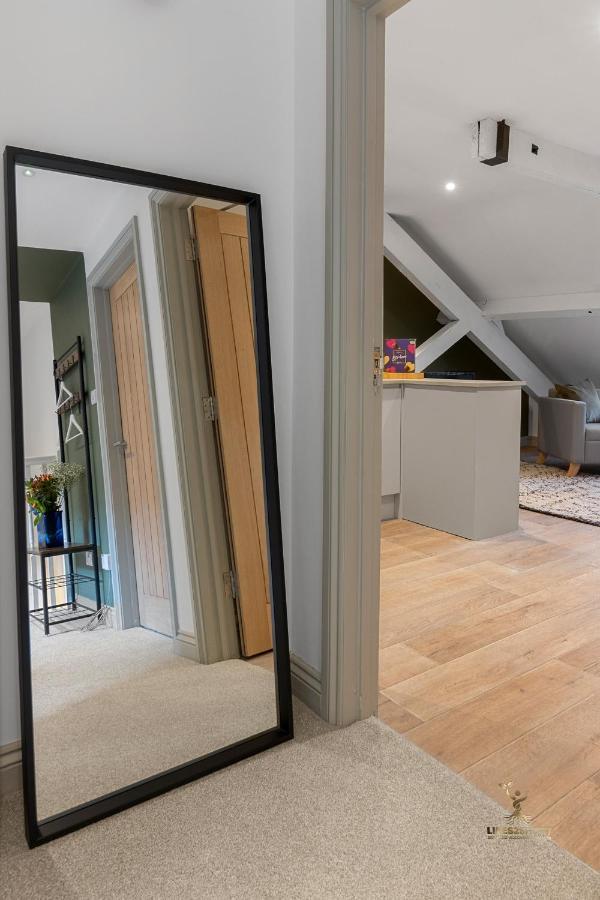 Luxe Courtyard Apartment For 4 Near Exeter City Centre 외부 사진